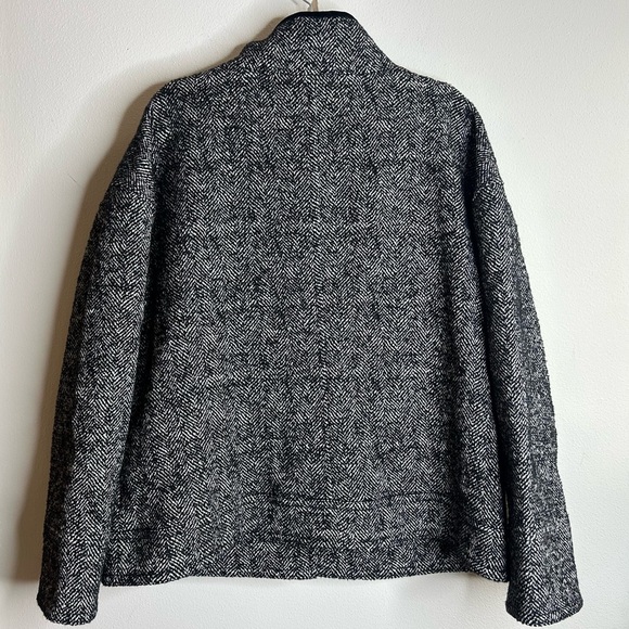 Classic Old Money Preppy Talbots XL Black White Textured Winter Fall Coat Gold - Picture 12 of 16